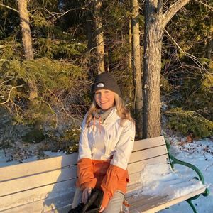 Meet your Posher, Noémie